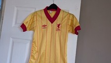 liverpool football kit 9 10 for sale liverpool football kit 9 10 for sale NEATH