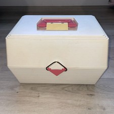 Caboodles make nail for sale  Englewood