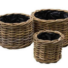Set rattan round for sale  COLCHESTER