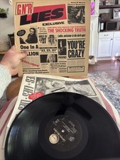 1988 Vintage 12" Vinyl Record - Guns N' Roses  Lies - Geffen GHS24198 Uncensored comprar usado 1988 Vintage 12" Vinyl Record - Guns N' Roses  Lies - Geffen GHS24198 Uncensored comprar usado  Enviando para Brazil