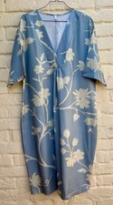Absolut neuwertig kleid gebraucht kaufen  Berlin