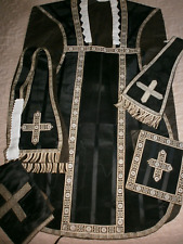 Ancienne chasuble noire d'occasion  Genouillac