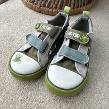 Clarks doodles canvas for sale Clarks doodles canvas for sale  SUDBURY