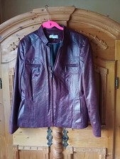 Lederimitatjacke bordeauxrot . gebraucht kaufen  Oberkotzau