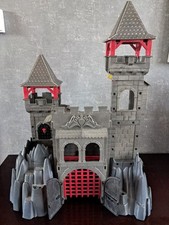 Château playmobil incomplet d'occasion  Wervicq-Sud
