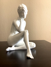Exquisite kaiser nude for sale  Willowbrook