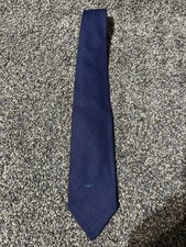 Gravata de pescoço vintage The Alligator Co 100% linho irlandês azul marinho tecido tamanho único comprar usado  Enviando para Brazil