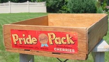 Vintage wooden crate for sale  Racine
