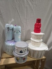 Variedade de itens de Natal Tupperware Brands comprar usado  Enviando para Brazil