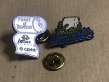 Pins lotus rouleau d'occasion Pins lotus rouleau d'occasion  La Crau