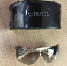 Autentici occhiali sole usato Autentici occhiali sole usato  Milano