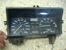 Painel de instrumentos VW Fox com tach 87 - 93 anos bom speedo, guages de combustível temporário 593 comprar usado  Enviando para Brazil