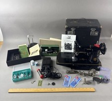 Usado, Máquina de costura vintage 1933 Singer peso pena, modelo 221-1, FirstRun AD547523 comprar usado  Enviando para Brazil