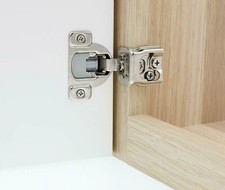 Soft closing compact for sale  Hickory