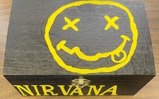 Caixa de fãs Nirvana Ultimate comprar usado  Enviando para Brazil