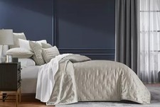 3pc bedroom set w bed for sale  Riverside