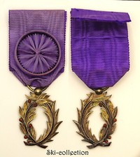 Officer order academic d'occasion  Expédié en Belgium