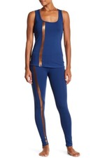 Yoga Elétrica PEQUENO NOVO US$ 156 Conjunto de 2 Itens Regata Listrada Linear e Leggings Azul comprar usado  Enviando para Brazil