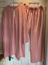 Abaya rosa con usato  Spedire a Italy