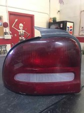 Conjunto de lanterna traseira DODGE NEON esquerda 95 96 97 98 99 comprar usado  Enviando para Brazil