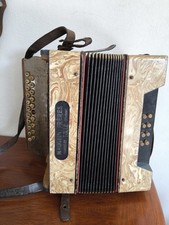 Ancien accordéon maugein d'occasion  Bayonne