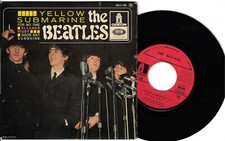 The beatles yellow d'occasion  Le Pont-de-Beauvoisin