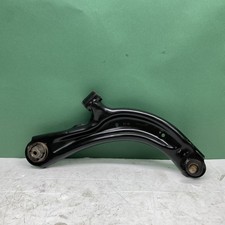 Braço de controle inferior dianteiro direito suspensão passageiro Nissan Sentra 2013-2019 fabricante de equipamento original, usado comprar usado  Enviando para Brazil