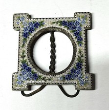 Moldura para foto antiga miniatura italiana micro mosaico bronze 2,50x2,50” comprar usado Moldura para foto antiga miniatura italiana micro mosaico bronze 2,50x2,50” comprar usado  Enviando para Brazil