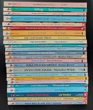 Lot 24 Vintage Scholastic Apple Fiction Paperback Chapter Books Middle Grade comprar usado Lot 24 Vintage Scholastic Apple Fiction Paperback Chapter Books Middle Grade comprar usado  Enviando para Brazil