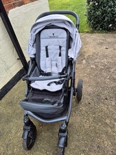 Vennici pram set for sale  SCUNTHORPE