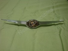 Emblema de asas de grade de neon Chrysler fabricante de equipamento original 2000 - 2005 EXPORTAÇÃO comprar usado  Enviando para Brazil