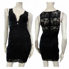 Guess black lace d'occasion  Expédié en Belgium