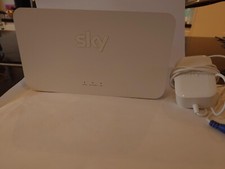 Sky se210 wireless for sale  THAMES DITTON