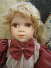Adorable poupee porcelaine d'occasion  Flixecourt