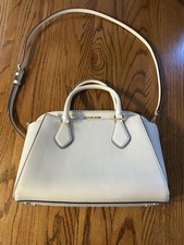 Michael kors womens for sale  Farmingville