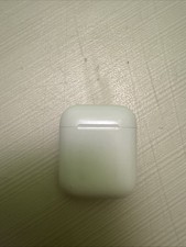 Custodia ricarica airpods usato  Novara