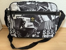 Adidas riginals sporttasche gebraucht kaufen  Edesheim