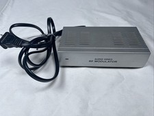 Conversor de sinal modulador de áudio e vídeo RF DYNEX WS-007 com cabos RCA comprar usado  Enviando para Brazil