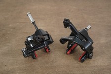 Pinças de freio Shimano Dura-Ace BR-R9100 padrão montagem central aro 9100 comprar usado Pinças de freio Shimano Dura-Ace BR-R9100 padrão montagem central aro 9100 comprar usado  Enviando para Brazil