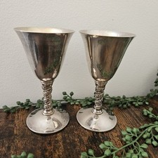 Duas taças de vinho espanhol vintage folheadas a prata Falstaff haste torcida comprar usado  Enviando para Brazil