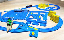 Usado, Lote de trilhos Plarail com 4 trens Cassiopeia Hankyu Percy JR 211 Tomy conjunto Japão comprar usado  Enviando para Brazil