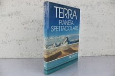 Terra pianeta spettacolare usato  Rho