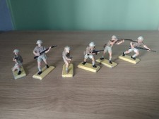 Britains deetail war for sale  FAIRFORD
