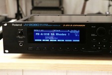 Synthé expandeur roland d'occasion  Coutouvre
