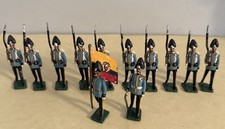 Usado, Vintage Chumbo 2,25" Soldados de Brinquedo, Militar Pintado à Mão Lote de 12, Bandeira do Equador comprar usado  Enviando para Brazil