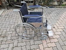Sedia rotelle pieghevole usato  Zuglio