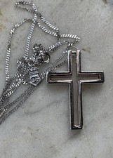 Clogau cariad cross for sale  HINCKLEY
