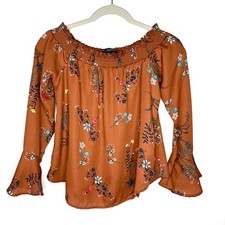 One clothing shoulder for sale  Milton