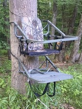 Climbing tree stand. for sale  Port Crane