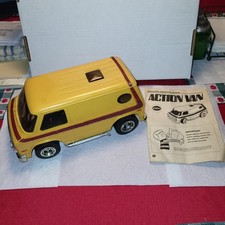 Cox Gas Powered Action Van Yellow Tether carro brinquedo vintage década de 1970 original usado comprar usado Cox Gas Powered Action Van Yellow Tether carro brinquedo vintage década de 1970 original usado comprar usado  Enviando para Brazil